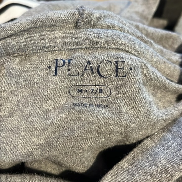 EUC bundle of 2 The Children’s Place long sleeve shirts, sz 7/8 - Picture 8 of 8